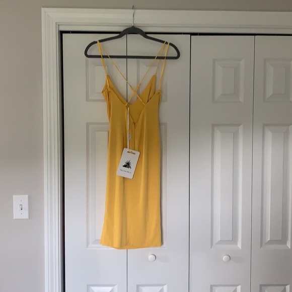 Dress, yellow, size small, brand new with tags - Picture 2 of 5